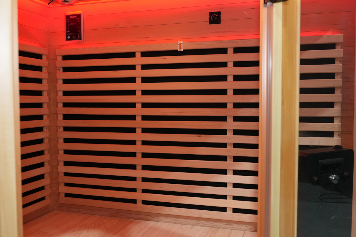 4-5 Person Full Spectrum Infrared Sauna with Red Light Therapy | Blisspod Vienna RED