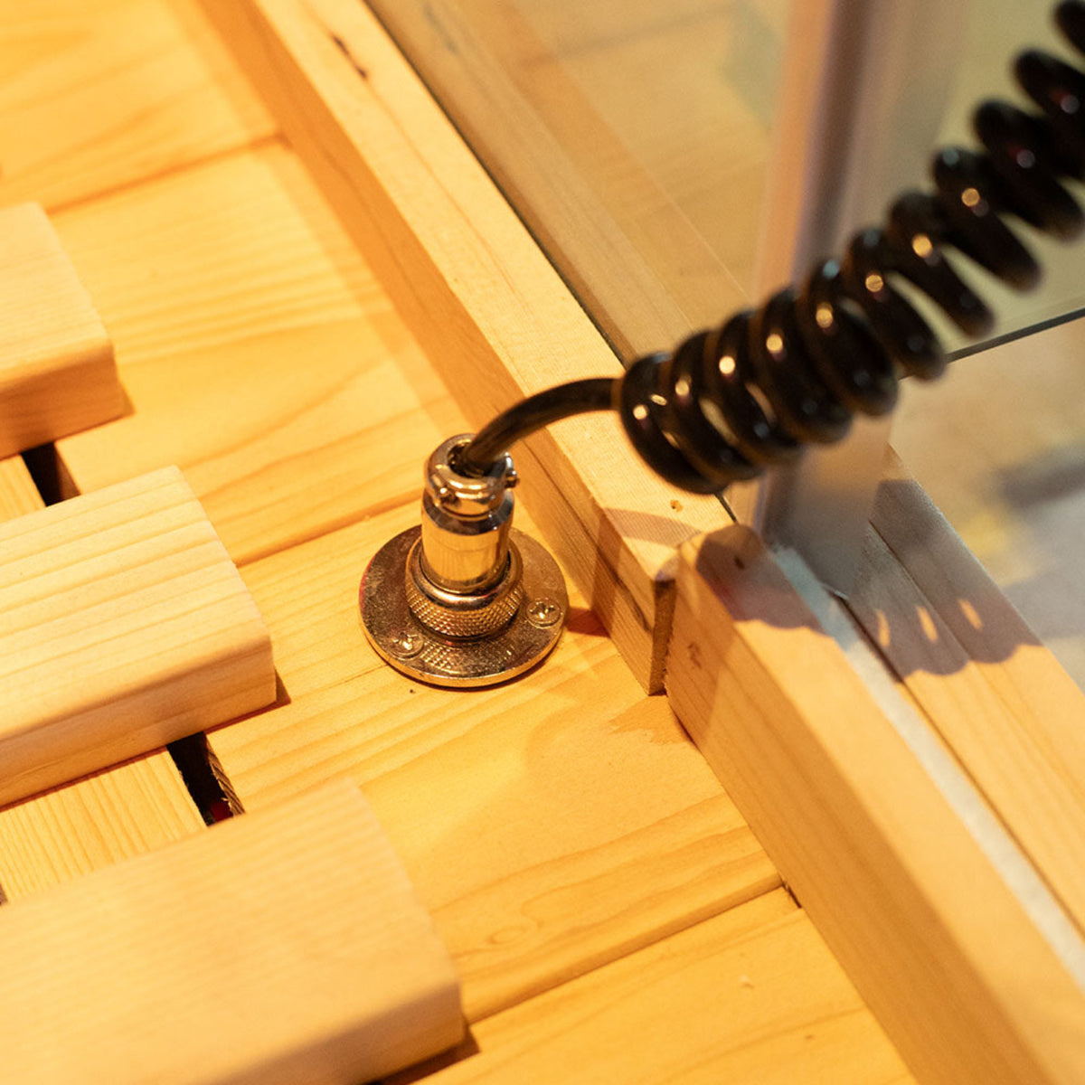 Wizzisaunas S03 3-person infrared sauna –showing power coil