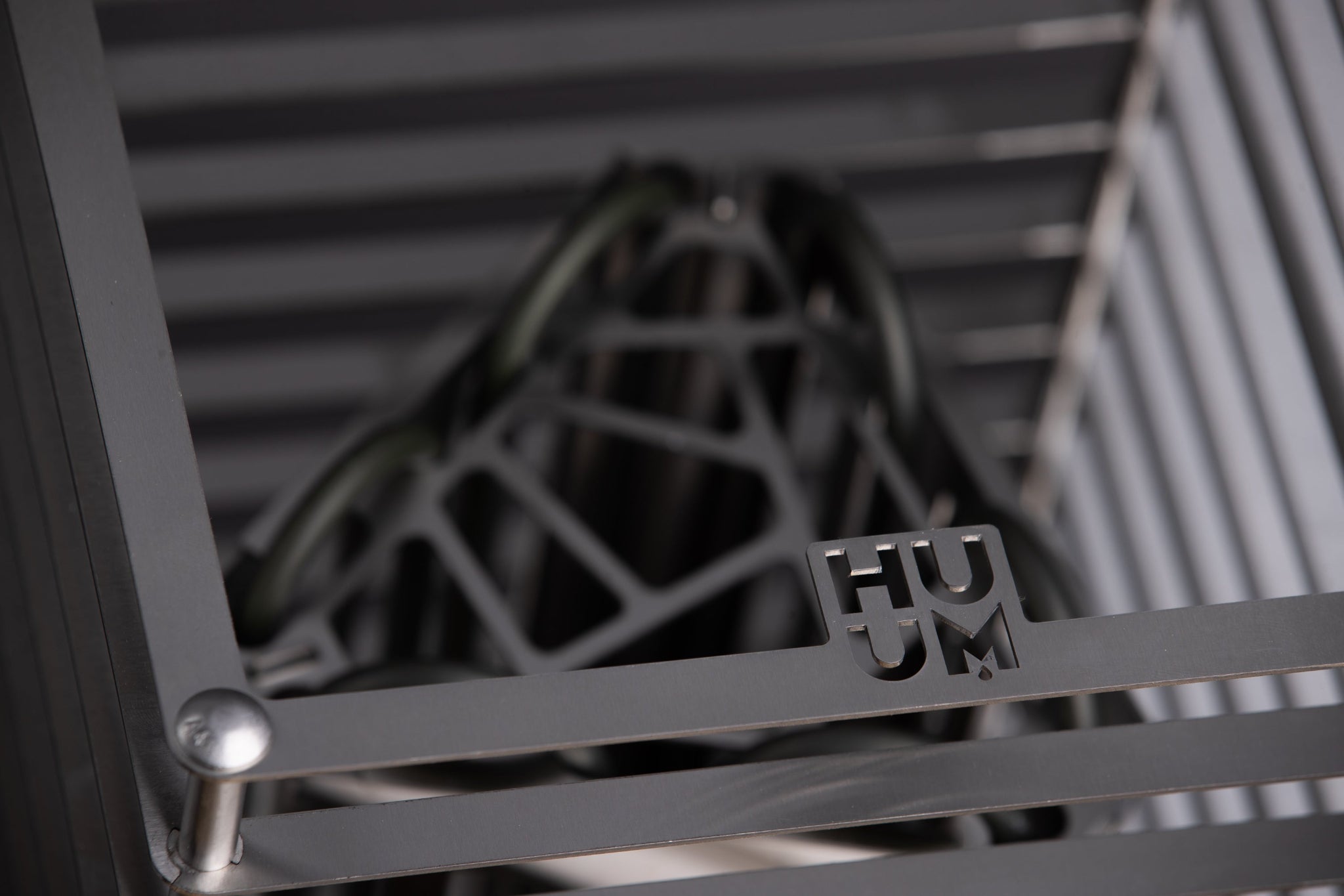 HUUM CLIFF sauna heater — stone basket and heating element detail