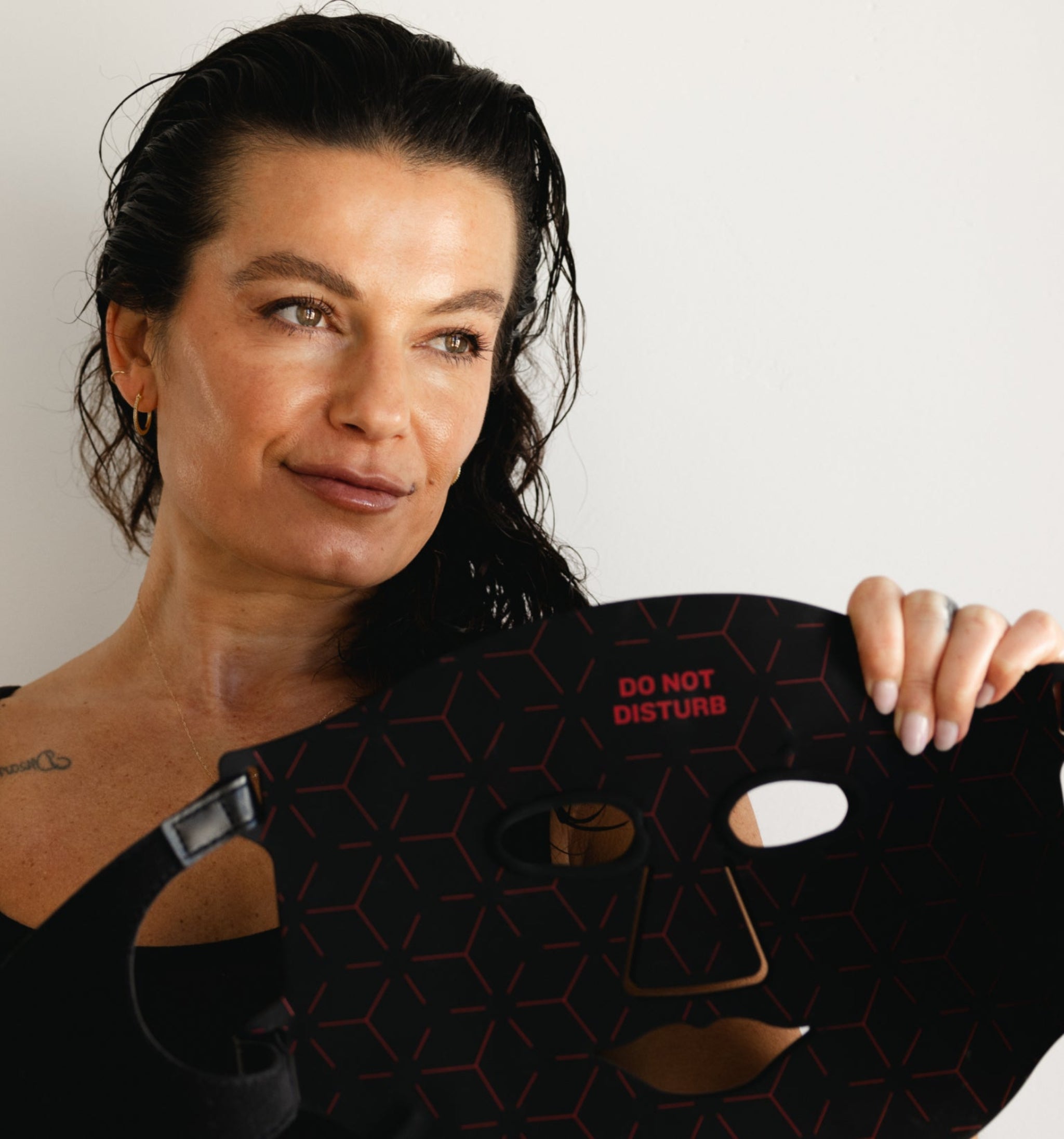 Renew Red Light LED Therapy Mask – close-up of multi-wavelength LED lights