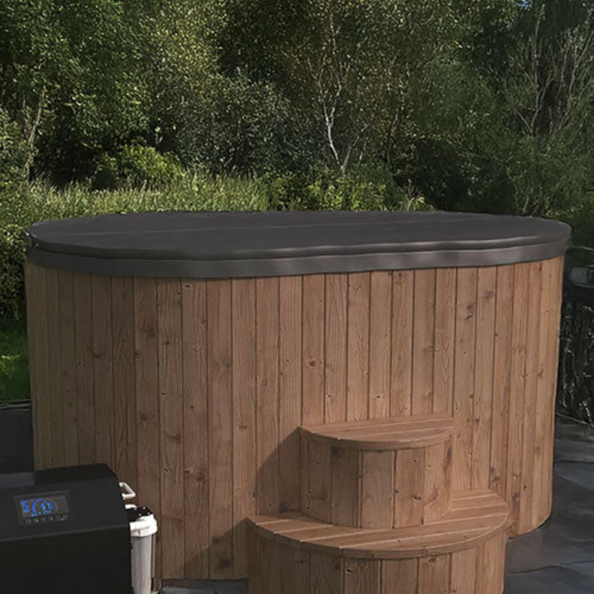 SaunaLife SOAK Immersion Tub Cover S2 on plunge tub