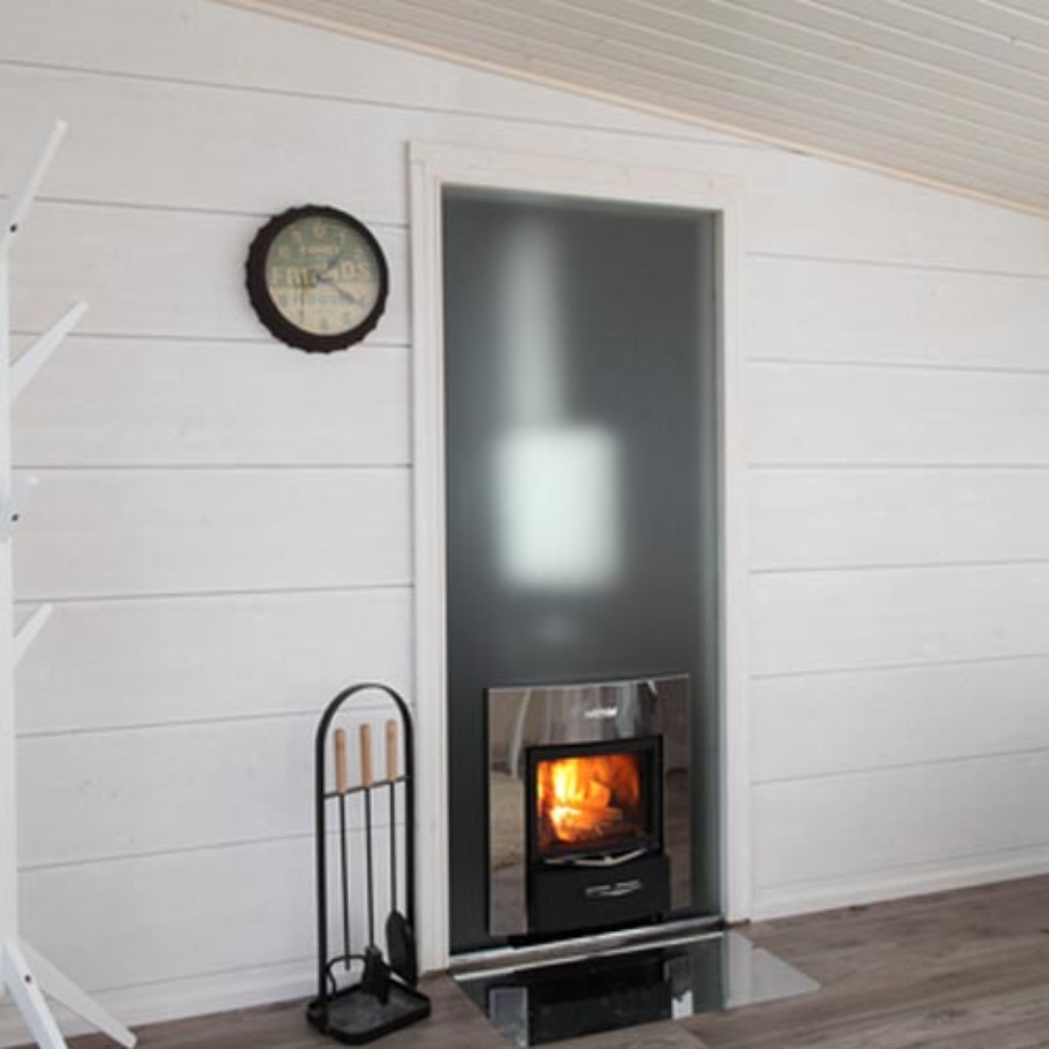 Harvia 36 Duo wood-burning sauna heater — additional product view
