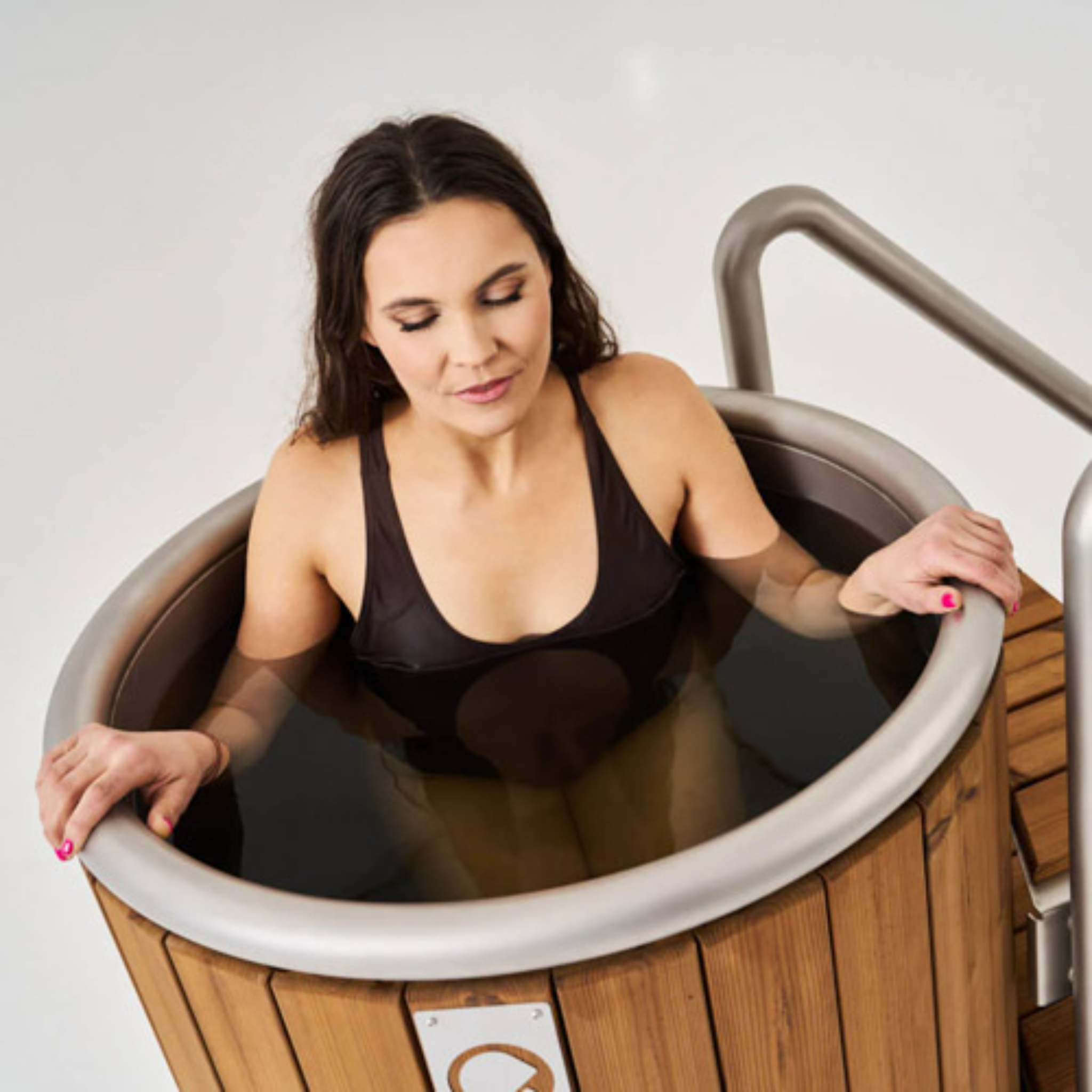 Icetubs IceBarrel Cold Plunge – Thermowood & Stainless Steel Immersion Tub With Stairs
