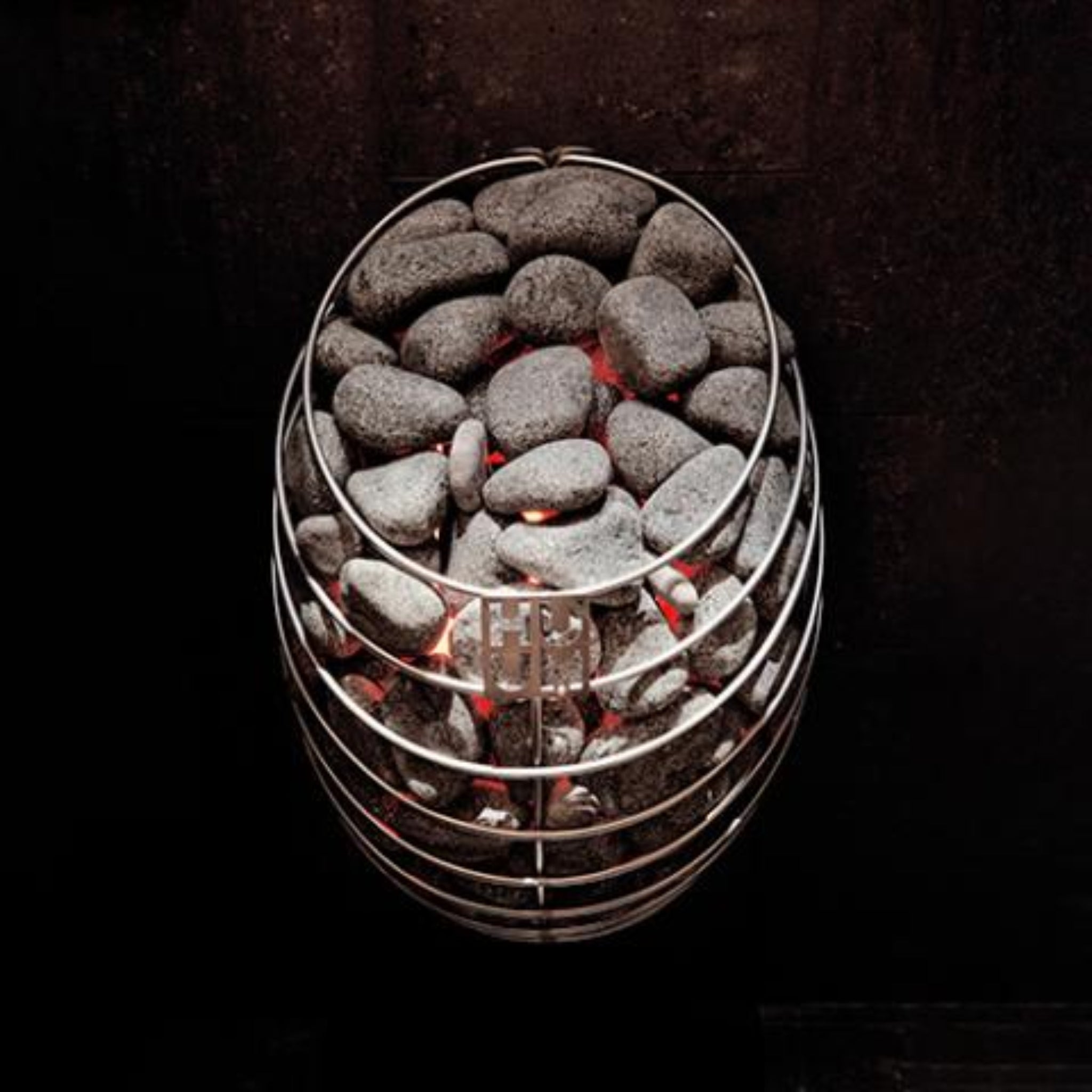 HUUM DROP Sauna Heater – detail view 4 stone placement