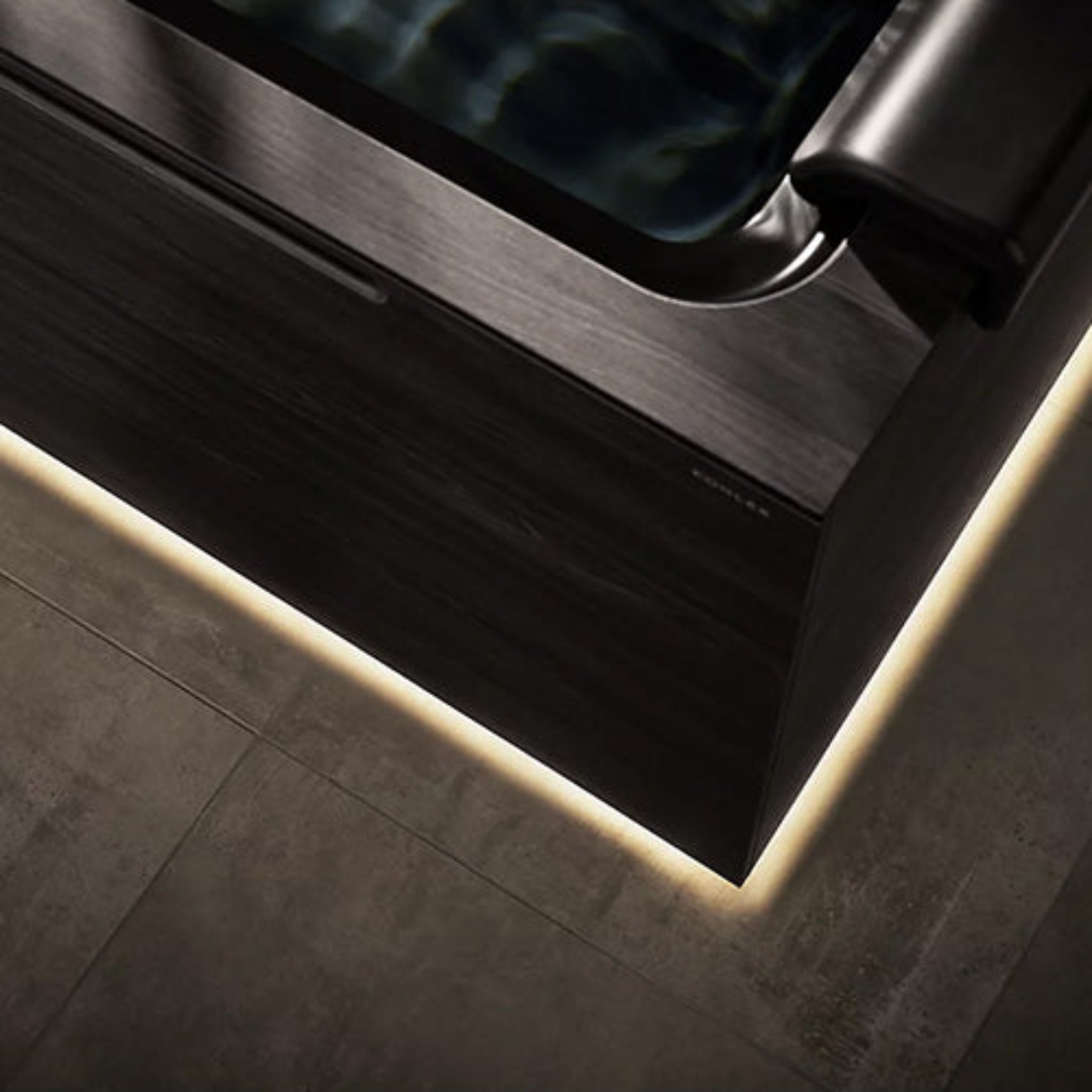 Kohler x Remedy Place Ice Bath – close-up of rim and edge