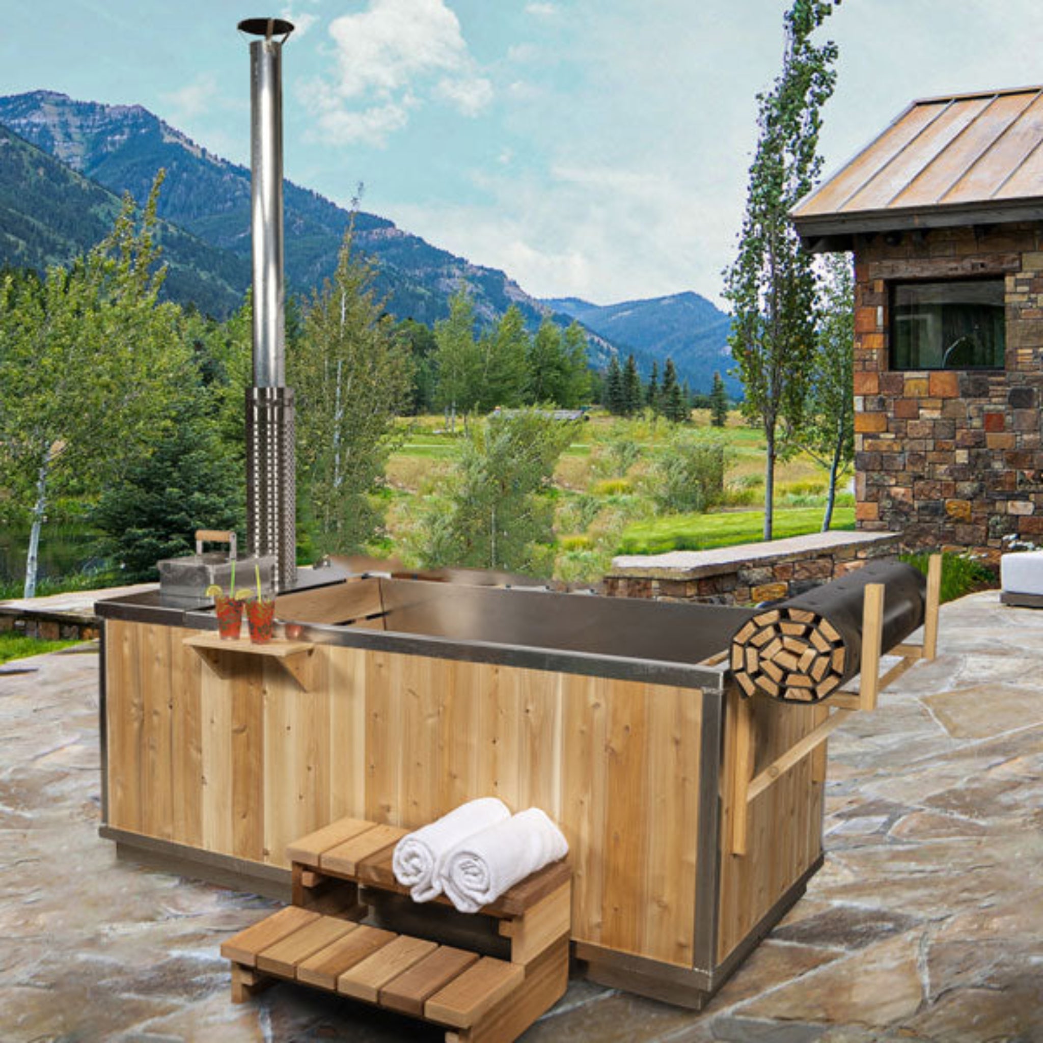 LeisureCraft Starlight wood-burning hot tub in outdoor setting